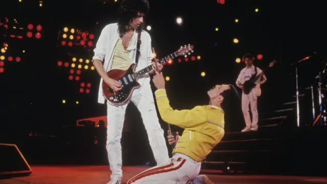 Brian May y Freddie Mercury.
