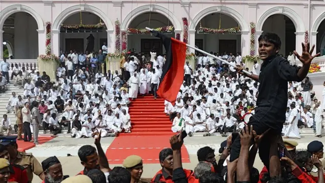 கருணாநிதி