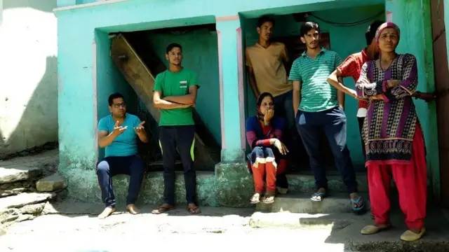 ગ્રામજનો