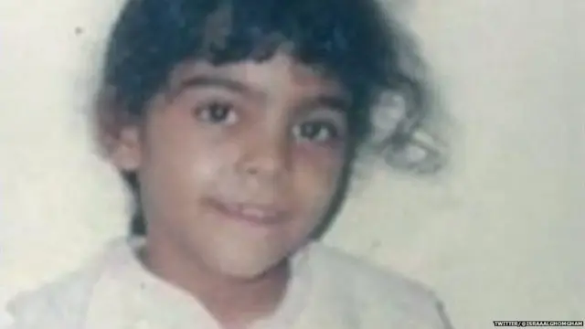 ઇસરાનાં બાળપણની તસવીર