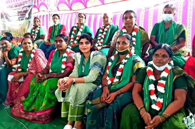 అమరావతిలో మహిళల దీక్ష