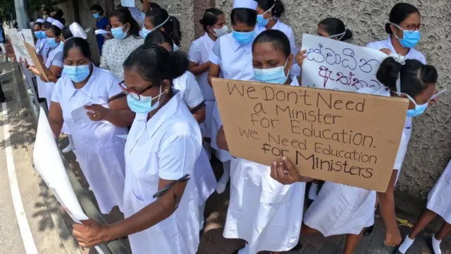 இலங்கை போராட்டம்