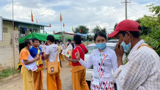 ၂၀၂၀ ရွေးကောက်ပွဲအတွက် ၁၃၂ ယောက် ဝင်ပြိုင်မယ့် SNLD ပါတီက အမျိုး သမီးလွှတ်တော် ကိုယ်စားလှယ်လောင်း၃၇ဦးရွေးထားတာဆိုတော့ ရာခိုင်နှုန်းအားဖြင့် ၂၉ ရာခိုင်နှုန်းရှိပါတယ်။