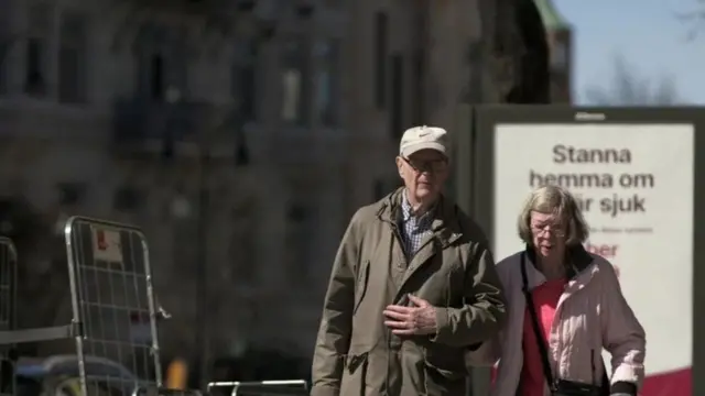 વૃદ્ધ કપલ