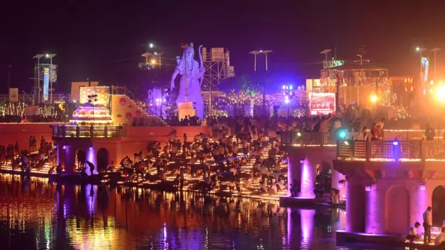 দেওয়ালির রাতে অযোধ্যা, নভেম্বর ৬, ২০১৮