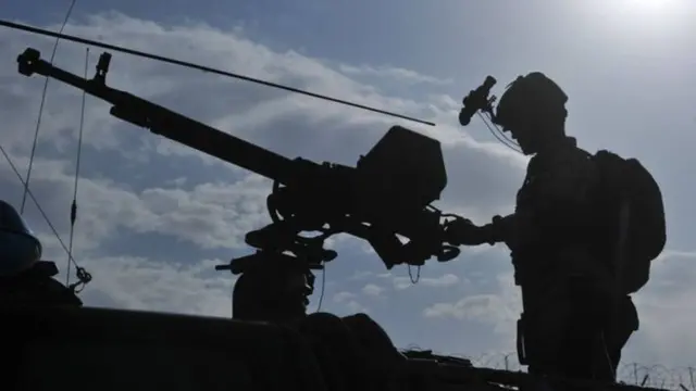 نیروهای امنیتی