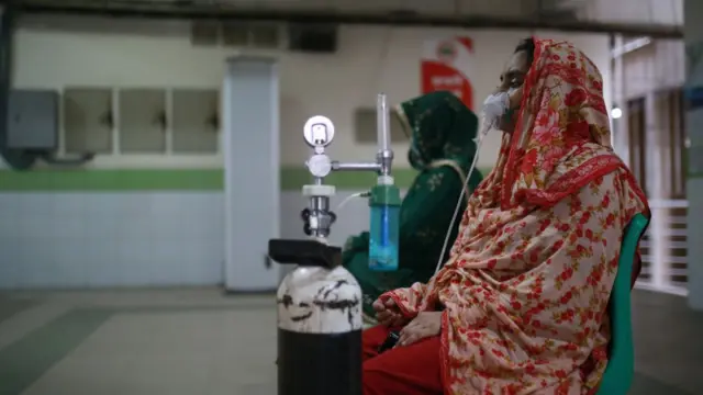 Porno qishda ormonda yalangoch holda tashlandi