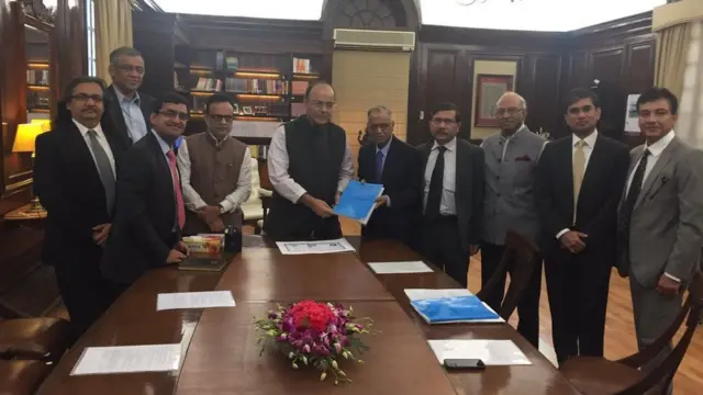 वित्त मंत्री अरुण जेटली