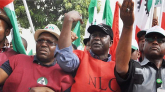 Awon ẹgbẹ osise n ja fetọ̀