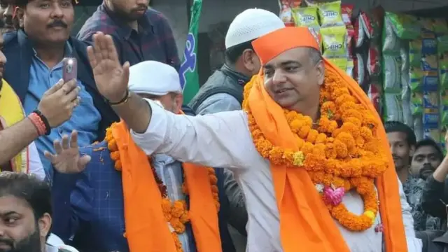 आकाश सक्सेना