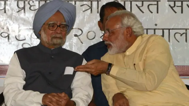 மன்மோகன் - மோடி