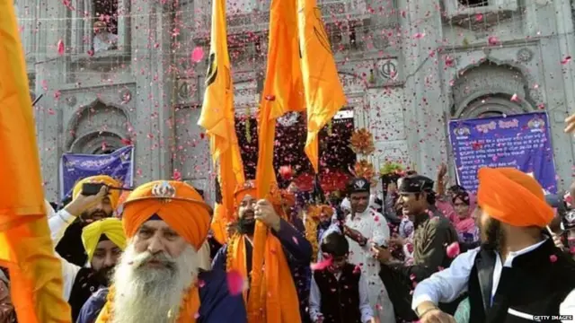 शीख धार्मिक कार्यातील प्रसंग