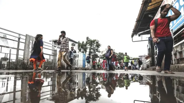 दादर येथील पादचारी पूल