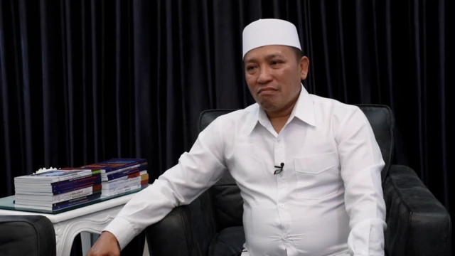 Bupati Sampang, Slamet Junaidi.