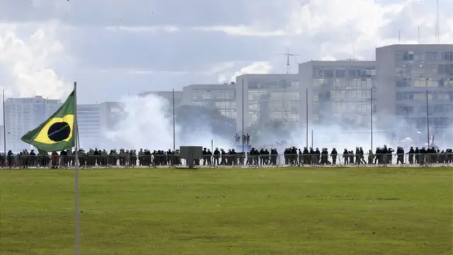 Protestoroleta da bet365Brasília 24/05/2017