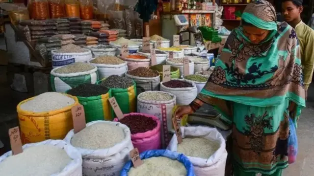पाकिस्तान में महंगाई