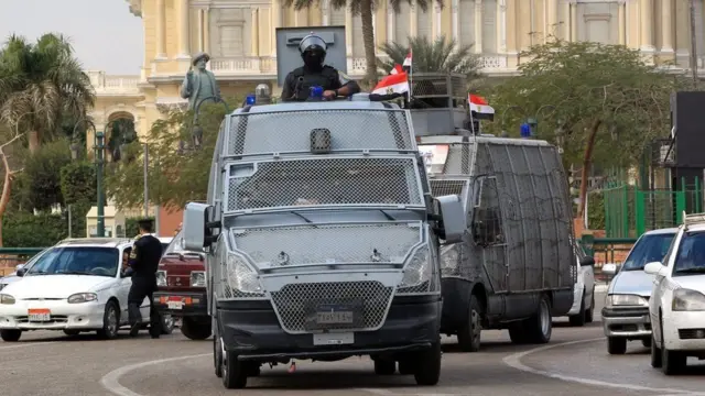 Gawaarida laamaha ammaanka ee Masar