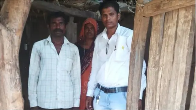 మళ్లీ స్కూలుకు పంపిన పెయింటింగ్