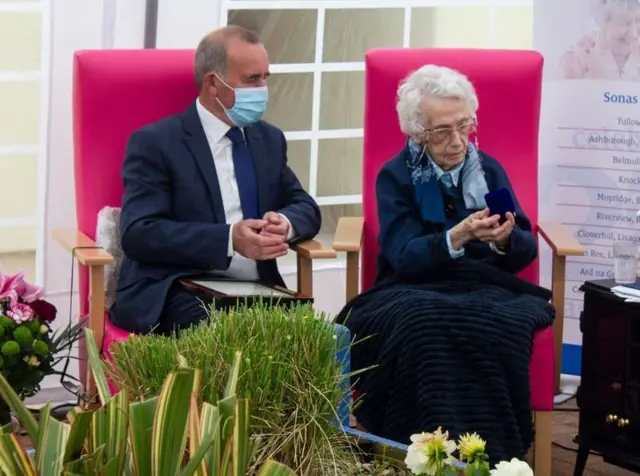 Morin Svini prima medalju za zasluge od američkog Predstavničkog doma