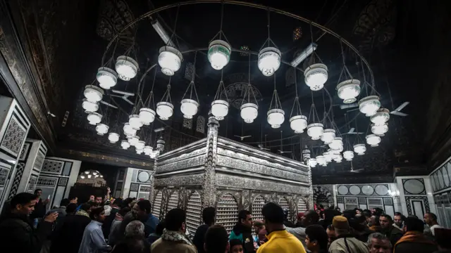 مسجد الحسين