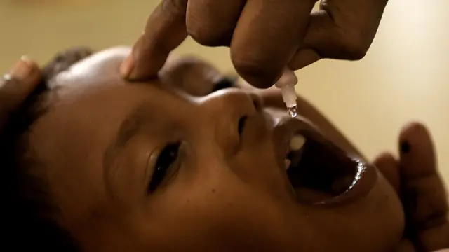 குழந்தைகளுக்கு தடுப்பூசி