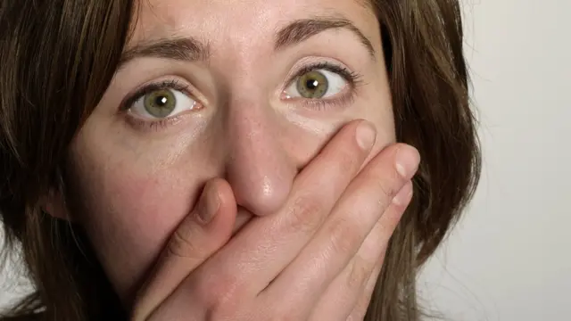 হেঁচকি ওঠার একশো'র বেশি মেডিক্যাল কারণ থাকতে পারে