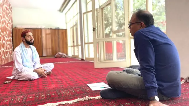 ஹர்ஜித் சிங் உடனான உரையாடலில் வினீத் கரே