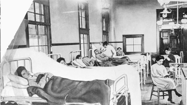 最著名的“零号病人”也许是玛丽·马伦（Mary Mallon），她因在1906年纽约爆发的伤寒疫情而获得了“伤寒玛丽”的绰号。