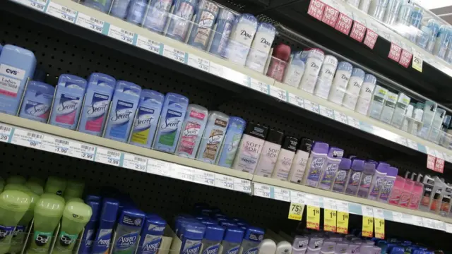 শরীরে দুর্গন্ধের বিরুদ্ধে ব্যবহৃত হয় নানা ধরনের অস্ত্র।