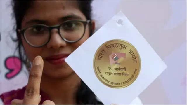 પ્રતીકાત્મક તસવીર