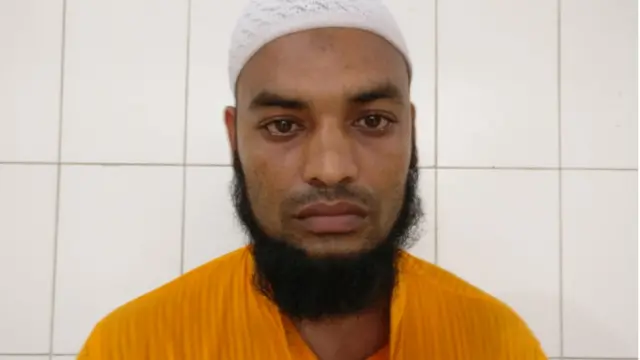 মোহাম্মদ ইব্রাহিম হোসেন।