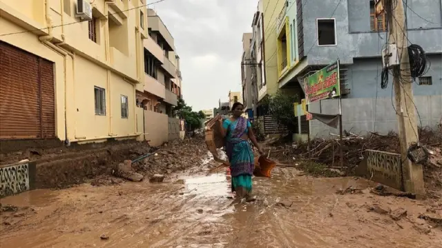 తెలంగాణలో వరదలు