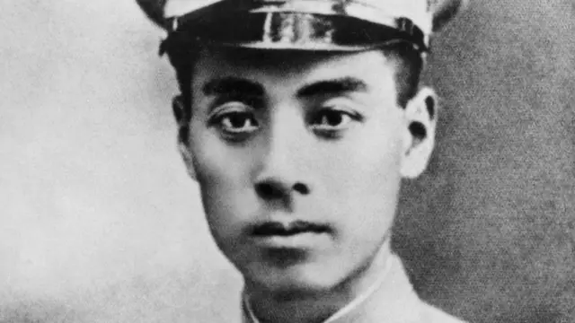 周恩來1920年代資料照片。