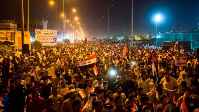 جنبش صدر مخالفت با نفوذ و دخالت ایران در امور عراق را به یکی از مطالبات اصلی خود بدل کرده است