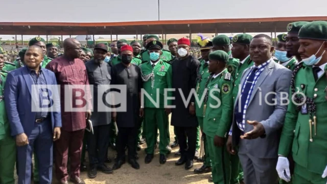 Góvanó Dave Umahi ebe oyi uwe ndí otu Ebubeagu