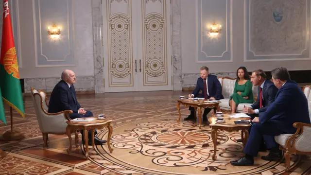 Во время интервью