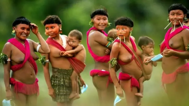 Índios na Amazônia