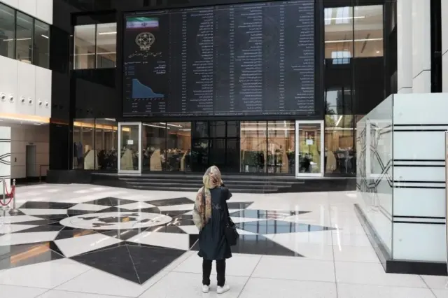 در شش ماهه اول سالجاری معادل ۳۲ هزار میلیارد تومان درآمدزایی از طریق واگذاری دارایی‌ها داشته‌ایم.