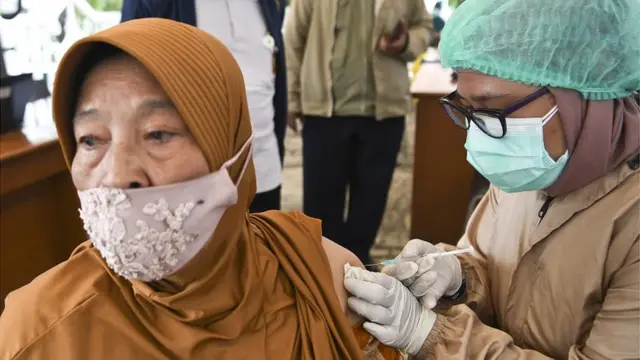 vaksin, vaksin lansia, vaksin untuk lanjut usia