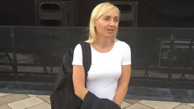 Антикоррупционная активистка Александра Устинова говорит, что партия "Голос" рассчитывает на 8-10% голосов