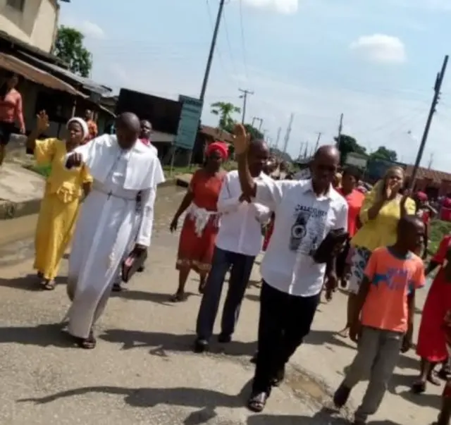 Okechukwu Acha na ndị ụka ya