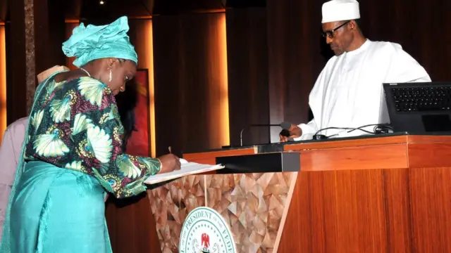 Shugaba Muhammadu Buhari ya sha alwashin farfado da tattalin arzikin kasar