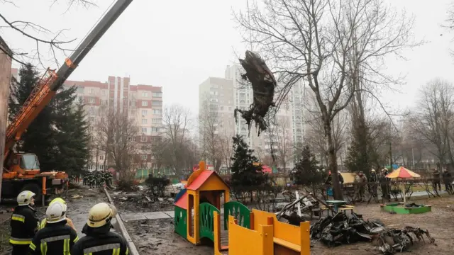 Lugar del accidente de helicóptero en Ucrania.