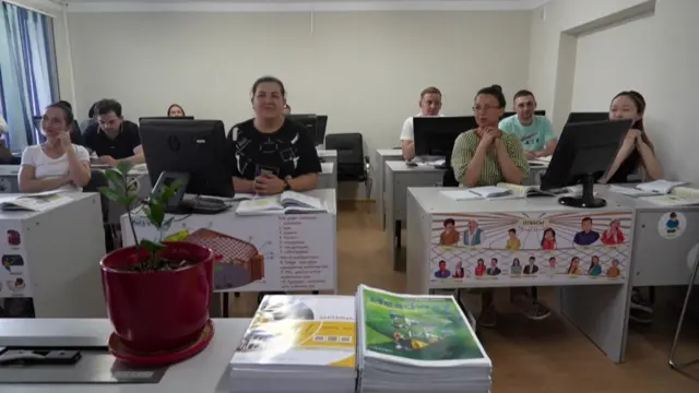 Қарағандадаги қозоқ тили дарси