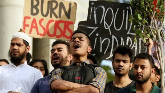 दिल्ली में नागरिकता संशोधन क़ानून विरोधी प्रदर्शन