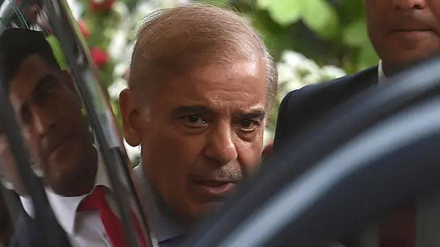 शहबाज़ शरीफ़