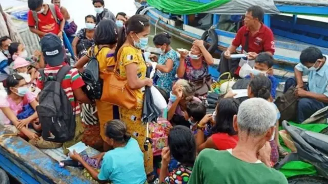 ရခိုင်စစ်ဘေးရှောင်နေရသူ နှစ်သိန်းကျော်ရှိ