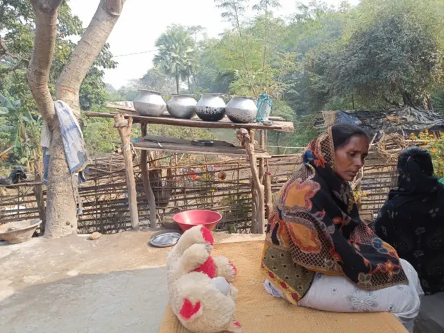 रेबिका की मां चांदी पहाड़िन