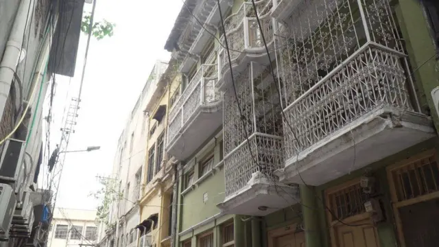 రీనా వర్మ ఇల్లు