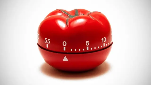 طريقة "البندورة" تعتمد على تشغيل منبه بالمطبخ لمدة 25 دقيقة